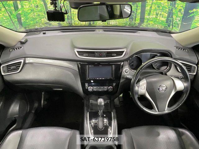 Nissan X-TRAIL HYBRID 2015-07 4425335-1