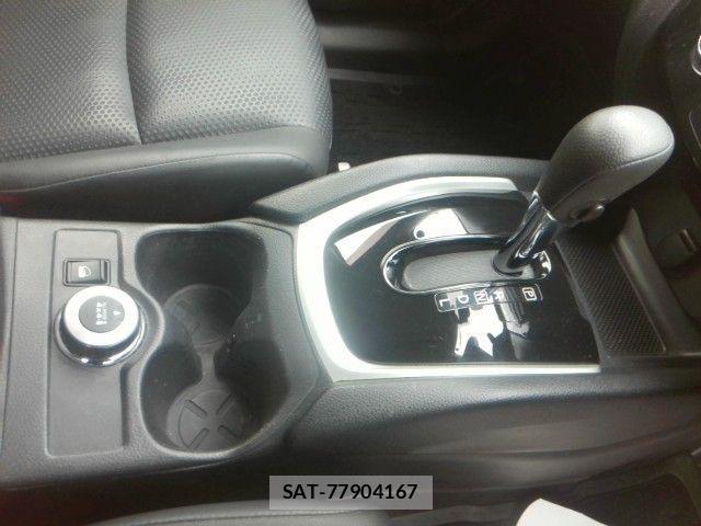 Nissan X-TRAIL HYBRID 2016-01 4605246-6