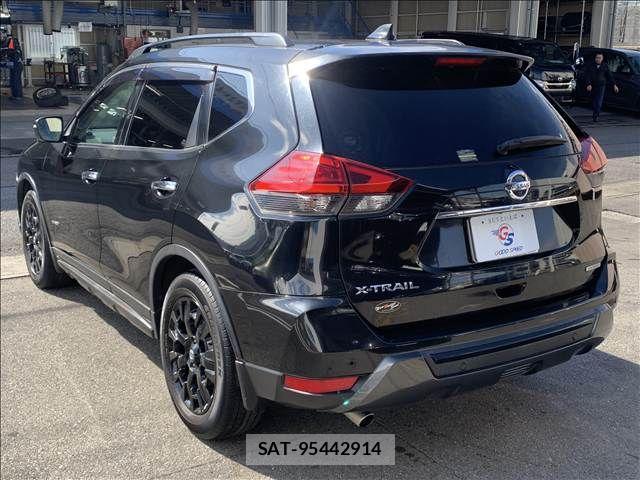 Nissan X-TRAIL HYBRID 2017-10 4759755-16