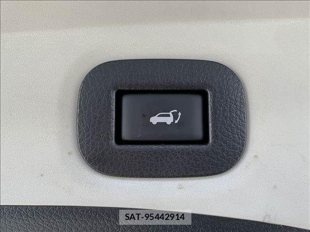 Nissan X-TRAIL HYBRID 2017-10 4759755-6