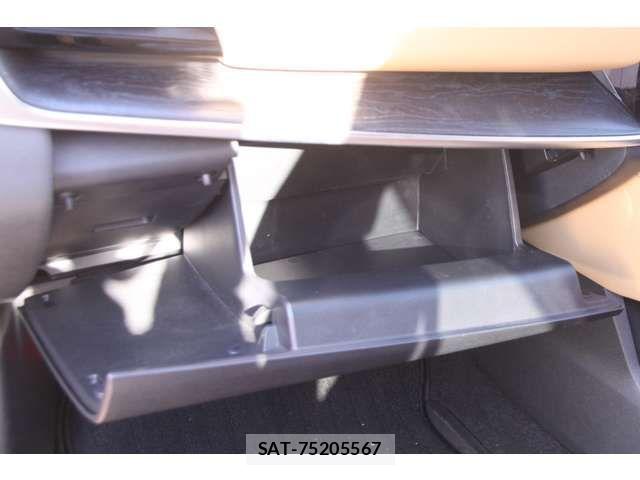Nissan X-TRAIL HYBRID 2023-01 4996866-13