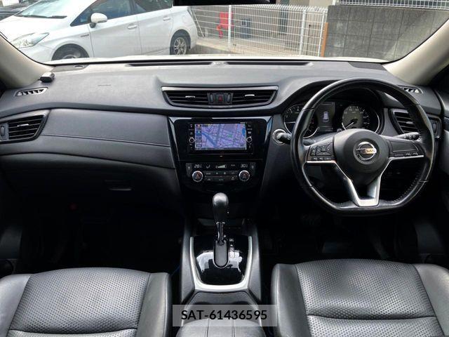 Nissan X-TRAIL HYBRID 2017-08 4996905-1