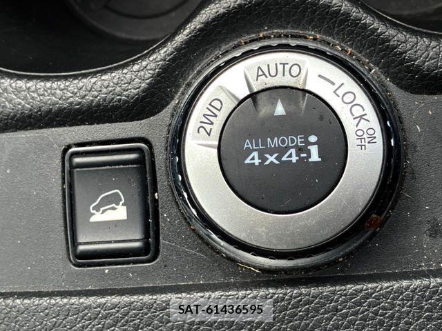 Nissan X-TRAIL HYBRID 2017-08 4996905-2