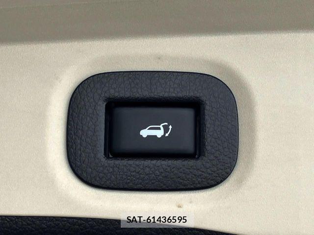 Nissan X-TRAIL HYBRID 2017-08 4996905-5