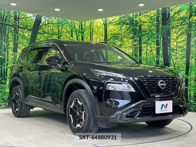 Nissan X-TRAIL HYBRID 2022-09 5883828-15