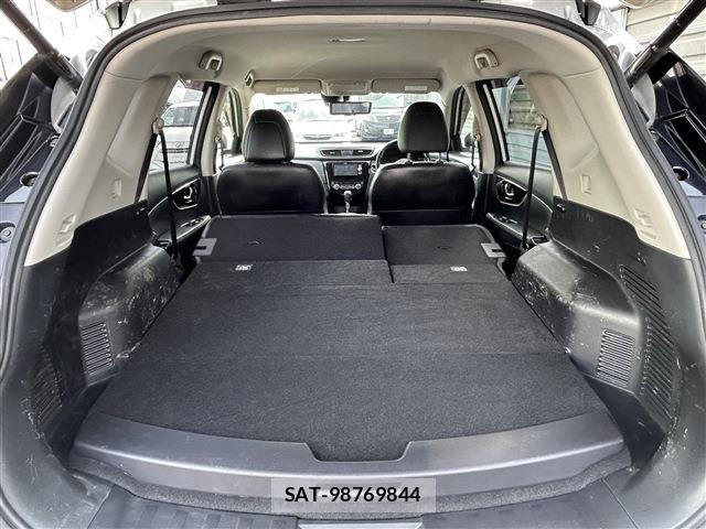 Nissan X-TRAIL HYBRID 2018-12 5883859-23