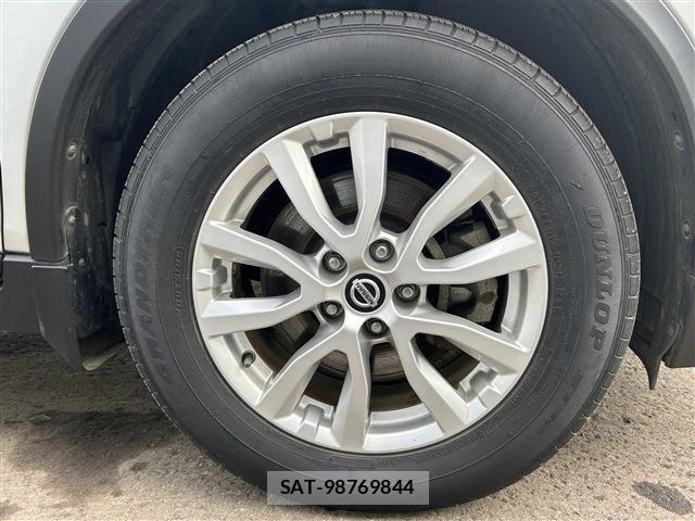 Nissan X-TRAIL HYBRID 2018-12 5883859-26
