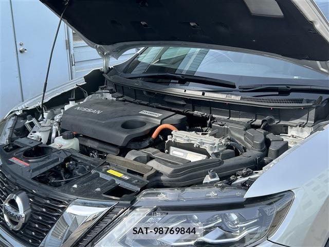 Nissan X-TRAIL HYBRID 2018-12 5883859-28