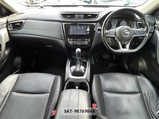 Nissan X-TRAIL HYBRID 2018-12 5883859-6