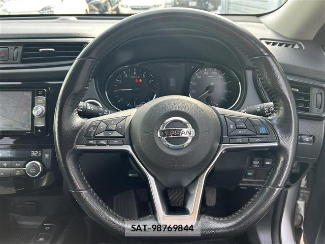 Nissan X-TRAIL HYBRID 2018-12 5883859-7