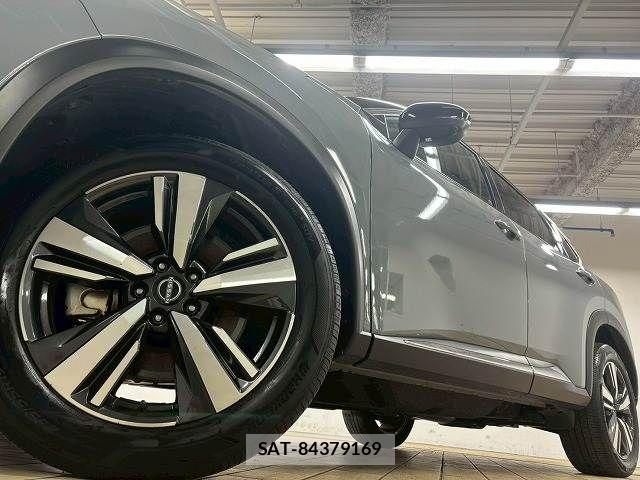 Nissan X-TRAIL HYBRID 2022-08 5883778-12
