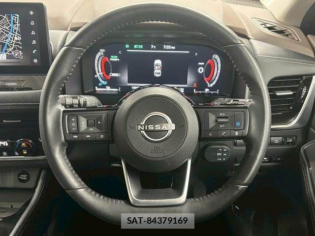 Nissan X-TRAIL HYBRID 2022-08 5883778-13