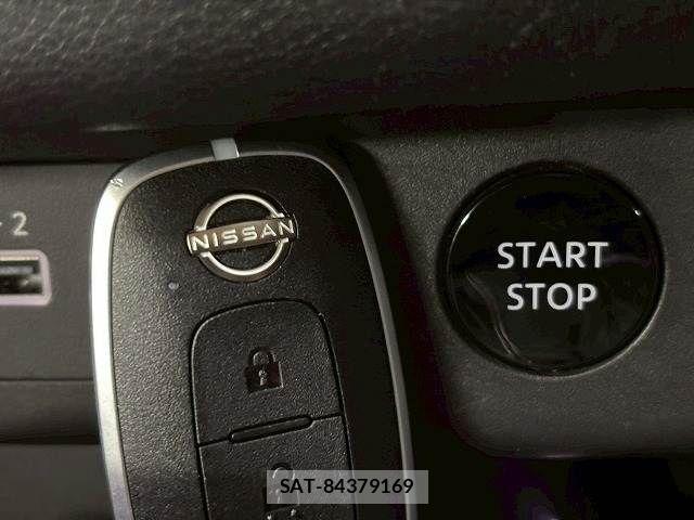 Nissan X-TRAIL HYBRID 2022-08 5883778-15