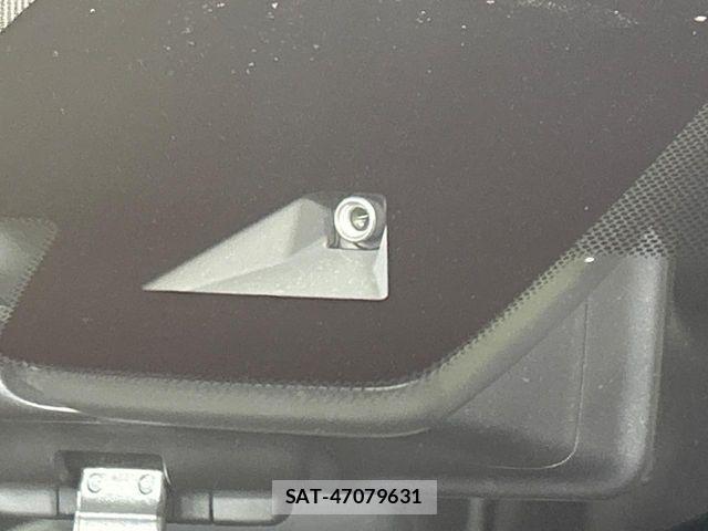 Nissan X-TRAIL HYBRID 2021-07 5883852-4
