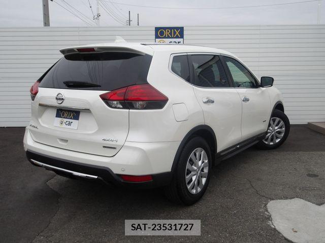 Nissan X-TRAIL HYBRID 2020-03 5883862-2