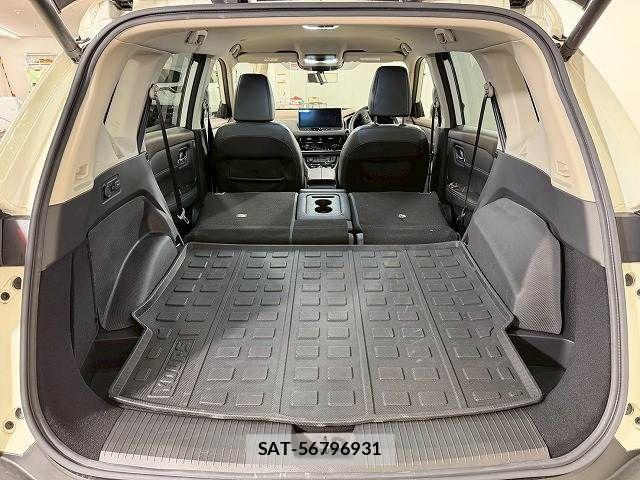 Nissan X-TRAIL HYBRID 2022-08 5883816-12