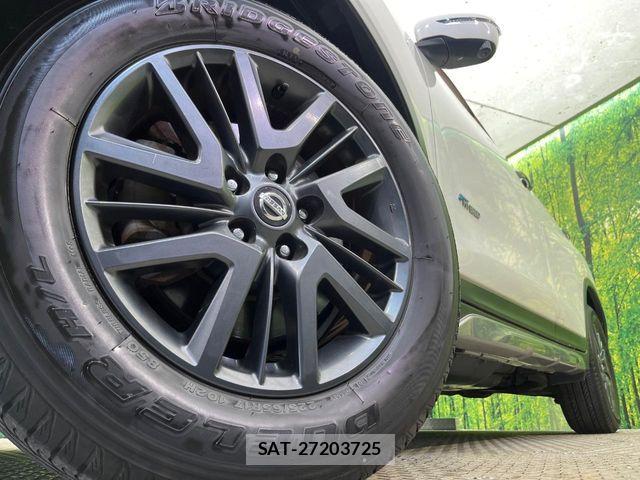 Nissan X-TRAIL HYBRID 2015-08 5883867-12