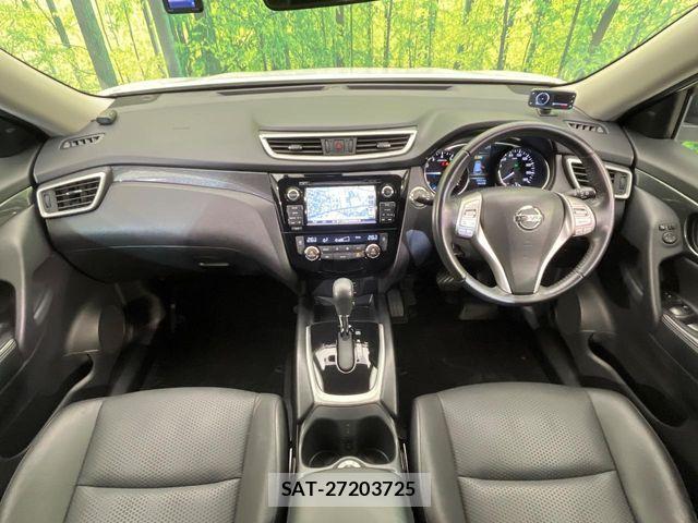 Nissan X-TRAIL HYBRID 2015-08 5883867-1