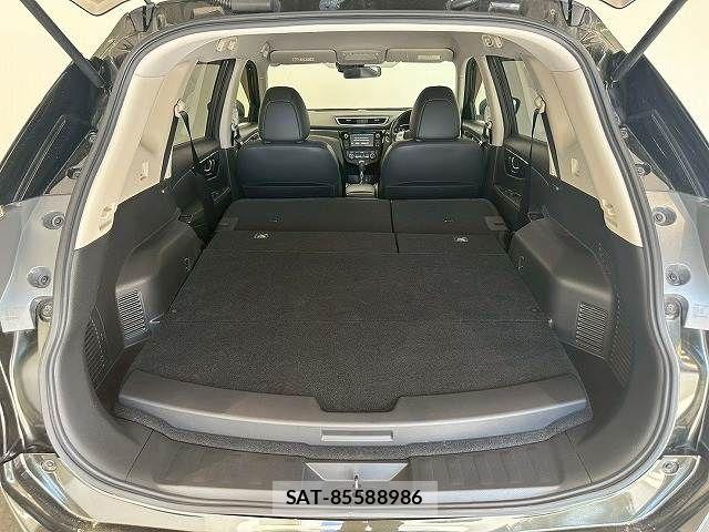 Nissan X-TRAIL HYBRID 2015-11 5883863-10