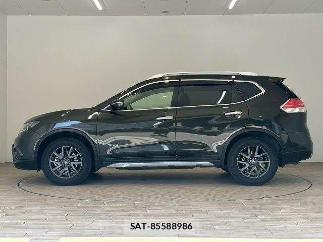 Nissan X-TRAIL HYBRID 2015-11 5883863-14