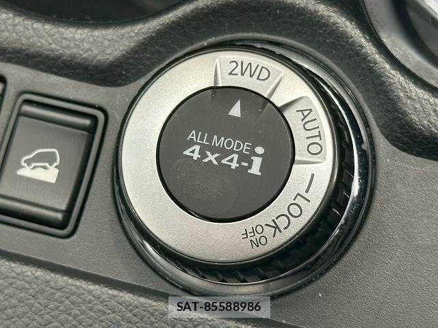 Nissan X-TRAIL HYBRID 2015-11 5883863-7