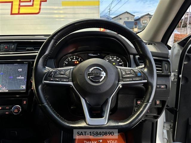 Nissan X-TRAIL HYBRID 2018-07 6023965-4