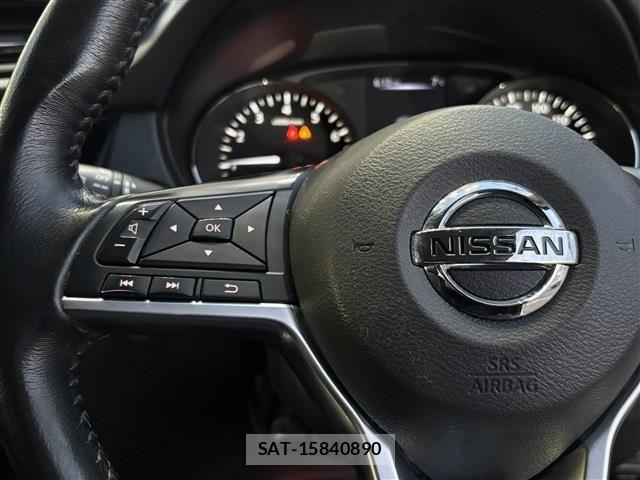 Nissan X-TRAIL HYBRID 2018-07 6023965-5