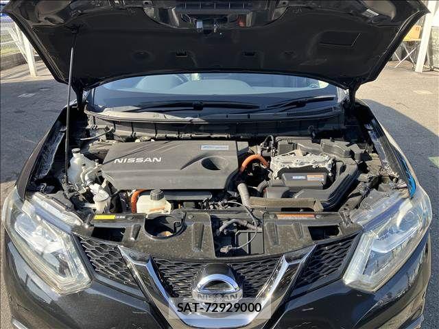Nissan X-TRAIL HYBRID 2015-08 6023960-19