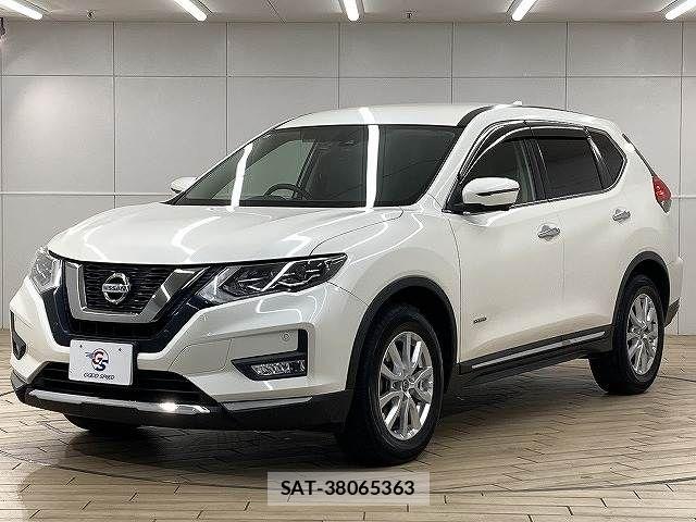 Nissan X-TRAIL HYBRID 2017-08 6023954-13