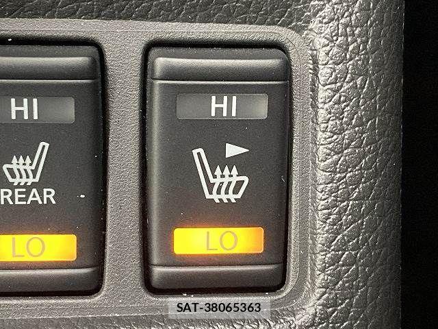 Nissan X-TRAIL HYBRID 2017-08 6023954-7