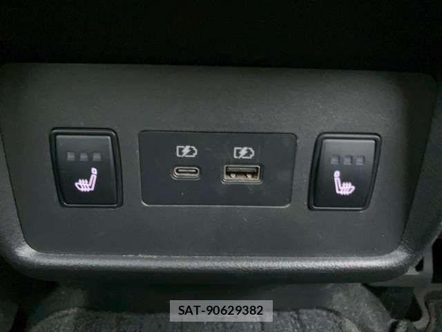 Nissan X-TRAIL HYBRID 2022-08 6023949-6