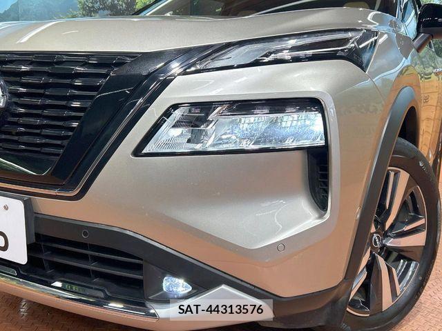 Nissan X-TRAIL HYBRID 2023-03 6221491-11