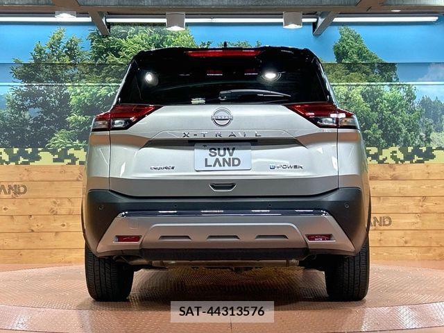Nissan X-TRAIL HYBRID 2023-03 6221491-14