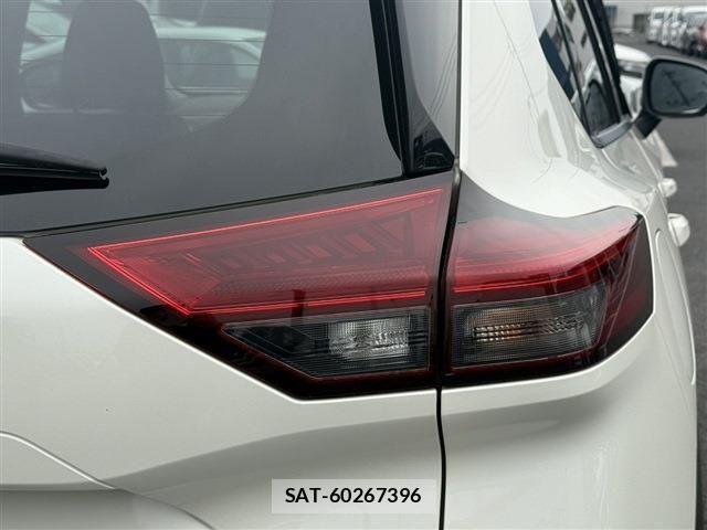 Nissan X-TRAIL HYBRID 2022-10 6221499-11