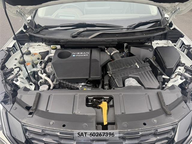 Nissan X-TRAIL HYBRID 2022-10 6221499-18