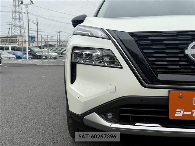 Nissan X-TRAIL HYBRID 2022-10 6221499-24