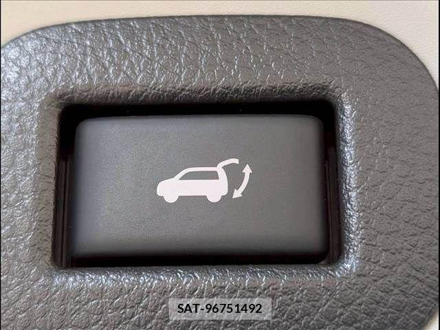 Nissan X-TRAIL HYBRID 2017-07 6277769-6