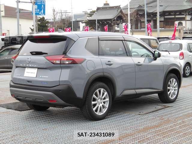 Nissan X-TRAIL HYBRID 2024-02 6277764-1