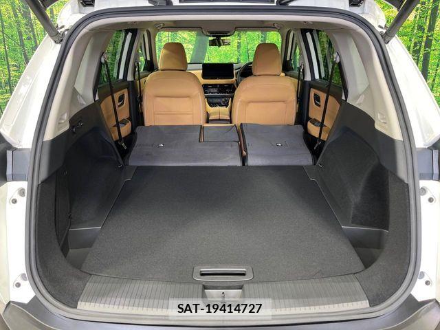Nissan X-TRAIL HYBRID 2023-10 6273349-9