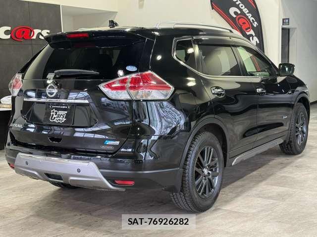 Nissan X-TRAIL HYBRID 2016-07 6505294-2