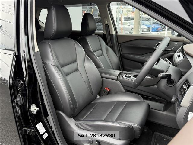 Nissan X-TRAIL HYBRID 2022-07 6505293-28