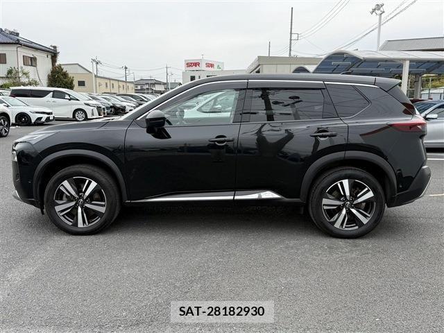 Nissan X-TRAIL HYBRID 2022-07 6505293-7
