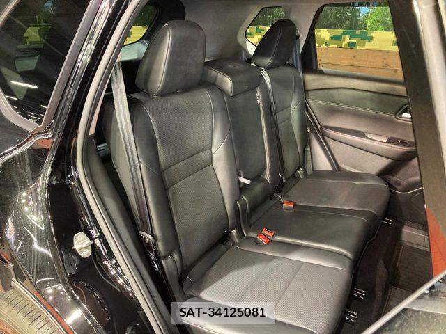 Nissan X-TRAIL HYBRID 2022-10 6547572-9