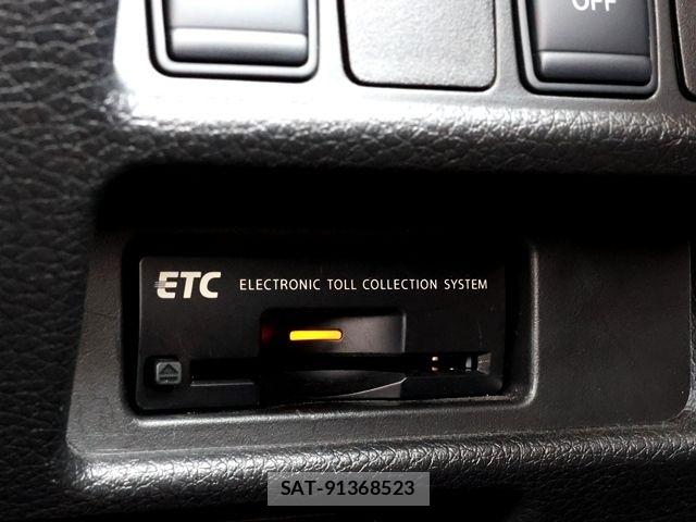 Nissan X-TRAIL HYBRID 2018-02 6615923-20