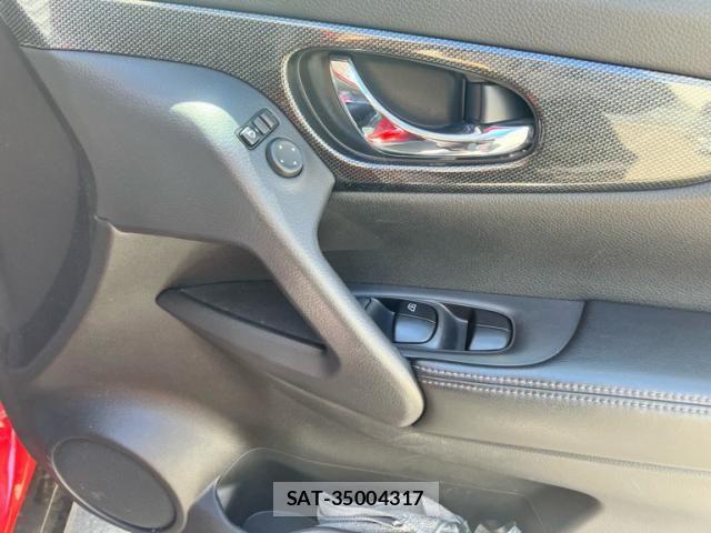 Nissan X-TRAIL HYBRID 2015-10 6615928-15
