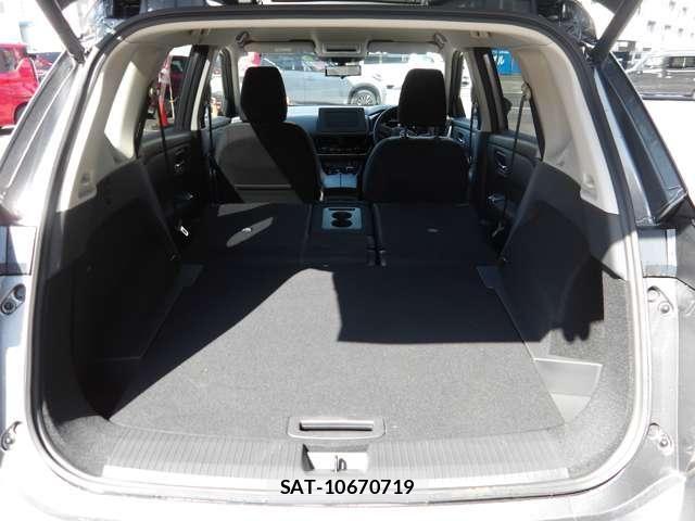 Nissan X-TRAIL HYBRID 2025-09 6615913-28