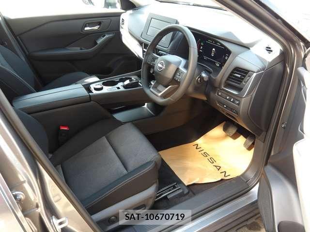 Nissan X-TRAIL HYBRID 2025-09 6615913-4