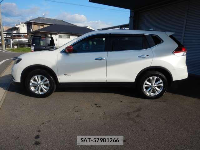 Nissan X-TRAIL HYBRID 2015-08 6615927-15