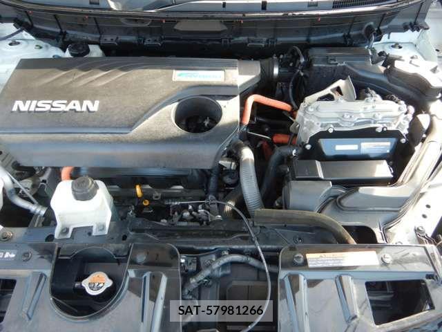 Nissan X-TRAIL HYBRID 2015-08 6615927-17