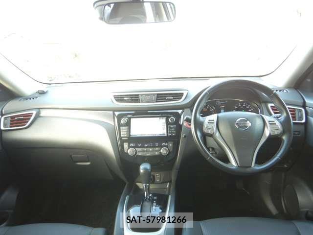 Nissan X-TRAIL HYBRID 2015-08 6615927-4